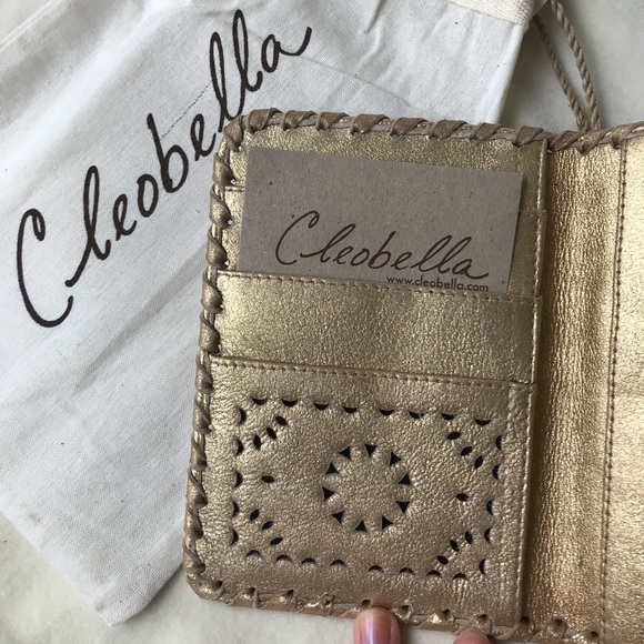 NWT Cleobella Passport Holder - Picture 2 of 6
